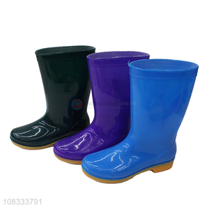 China imports solid color women's waterproof garden shoes rainboots