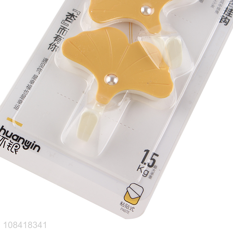 Yiwu market yellow strong sticky hooks home decoration