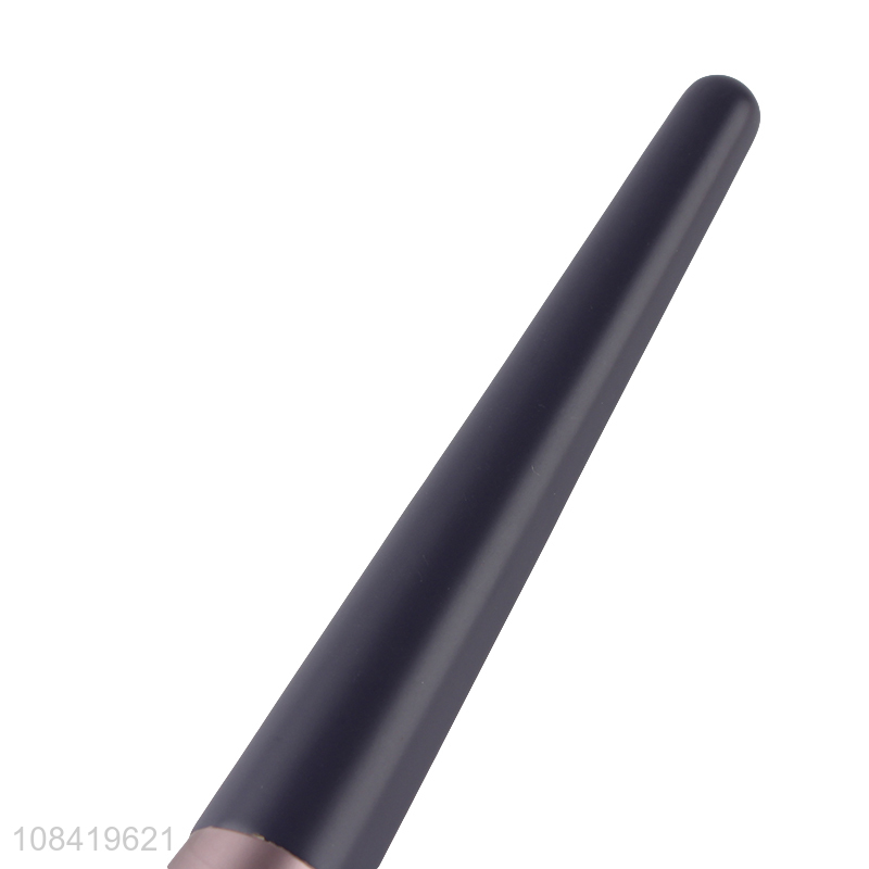 Most popular daily use cosmetic tools foundation brush