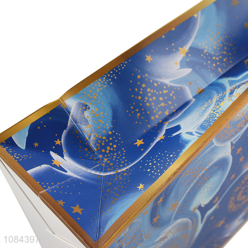 Yiwu direct sale fashion starry sky paper gifts bag