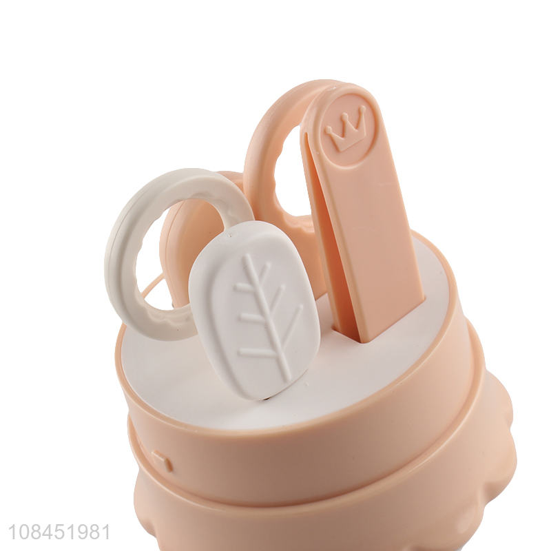 Popular products cartoon design baby nail scissors kit