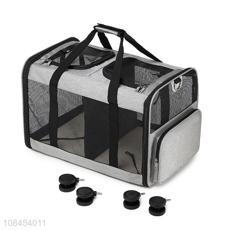 Good quality portable large capacity pets carrier bag travel bag