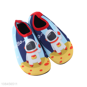 Factory price outdoor slip-on quick drying aqua shoes for boys girls
