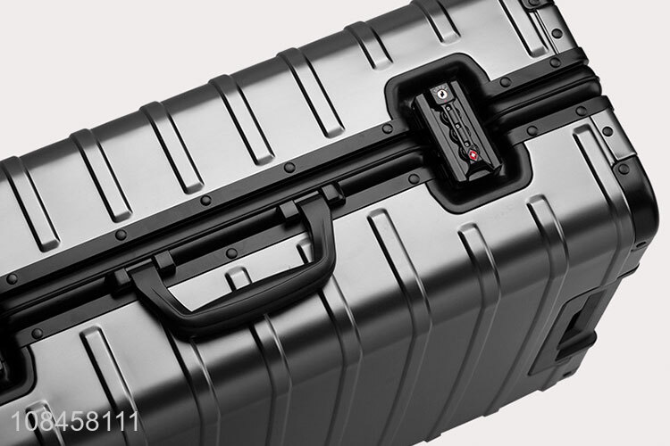 Hot products fashion aluminium frame trolley case luggage