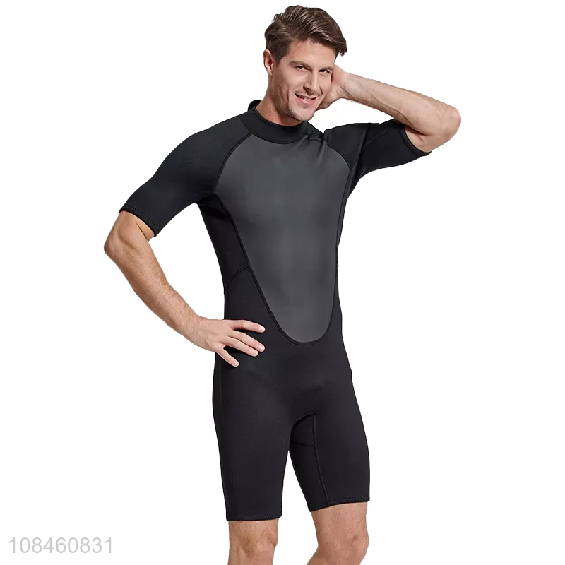 Hot selling 2mm men wetsuit short sleeve neoprene diving suit for winter