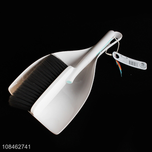Online wholesale household plastic broom dustpan set for cleaning
