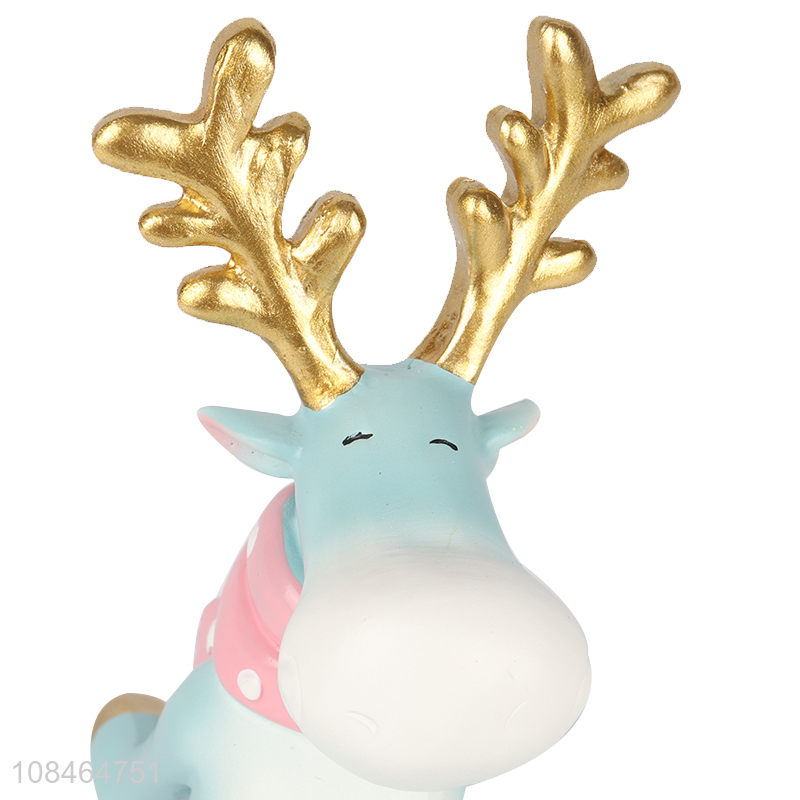Hot selling cute reindeer statues resin animal figures for desktop decor