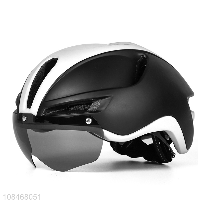 New design adults bike helmet with magnetic goggle & usb charging rear light