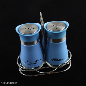 Hot selling glass salt and pepper shakers set for kitchen table