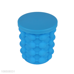 High quality space saving food grade silicone ice cube bucket with lid