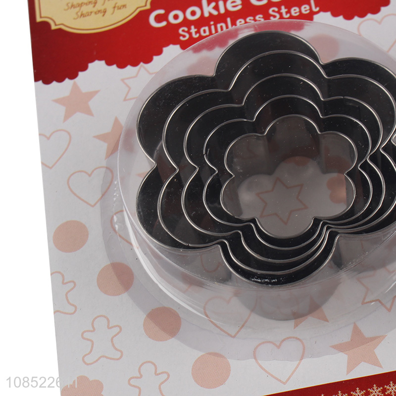 Hot selling 5pcs/set stainless steel flower shape cookies moulds