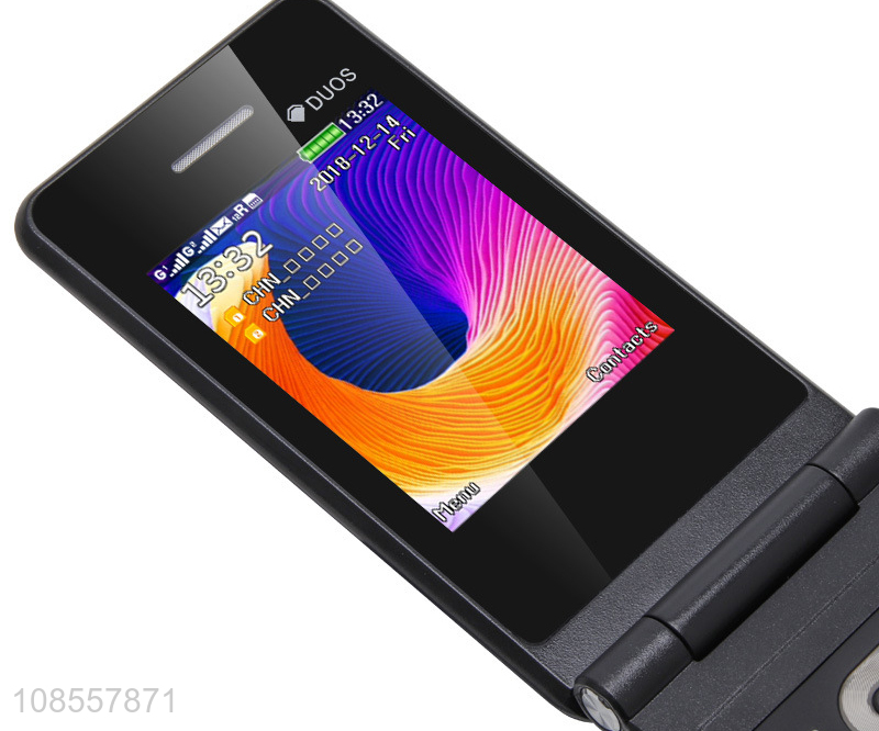 Wholesale 2.4 inch dual SIM card 2G flip mobile phone long standby flip phone