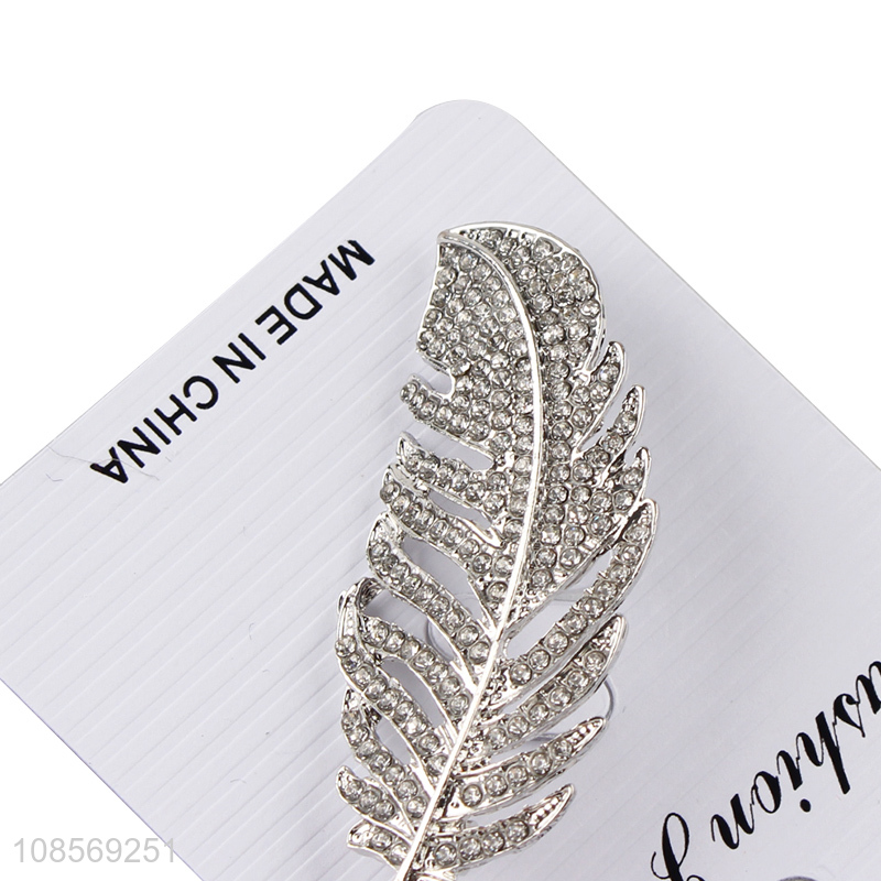New products novelty silver feather brooch pin alloy brooch pin