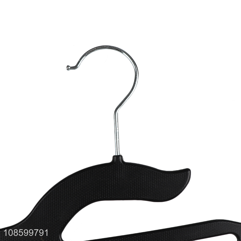 Wholesale wide non-slip plastic clothes hanger durable suit hanger