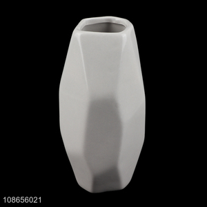 Factory wholesale Nordic style geometric ceramic porcelain flower vase