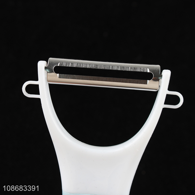 Hot selling sharp stainless steel vegetable fruit peeler for kitchen