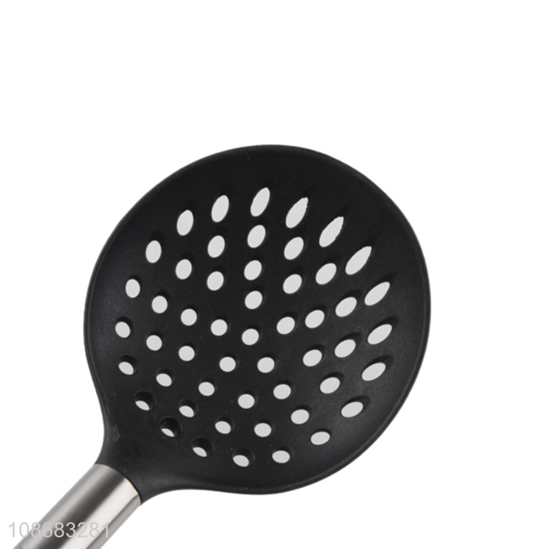 Wholesale heat resistant nylon slotted skimmer slotted spoon with long handle