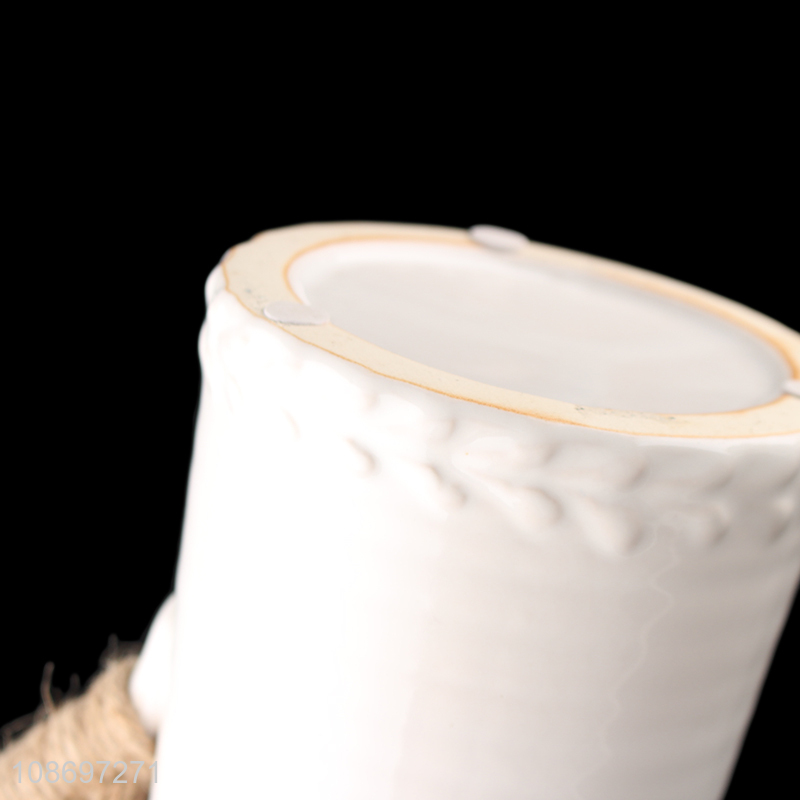 Hot selling white modern style ceramic vase for home decoration