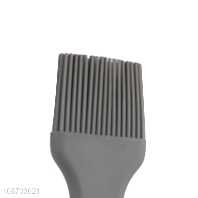 Hot items silicone oil brush barbecue brush with wooden handle
