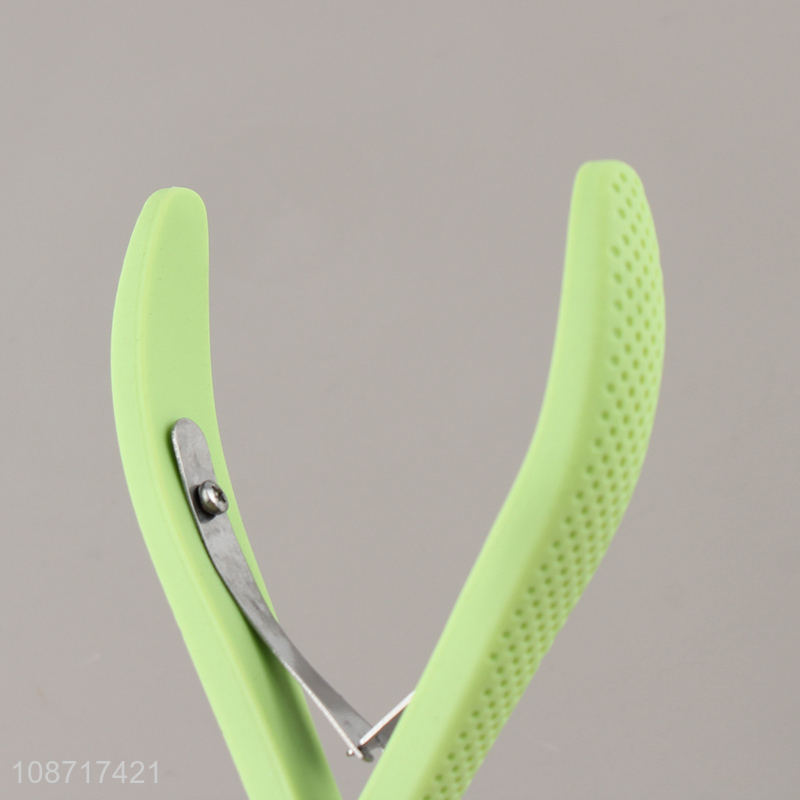 OEM ODM cuticle cutters pedicure manicure tools with non-slip silicone handle