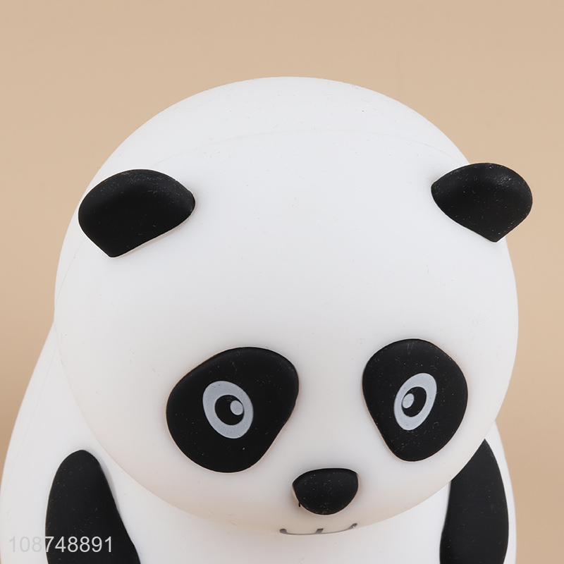 Hot selling cute panda shape silicone night lamp for kids students