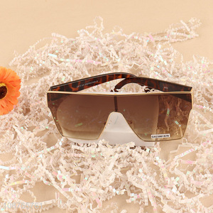 New design fashionable summer outdoor sunglasses