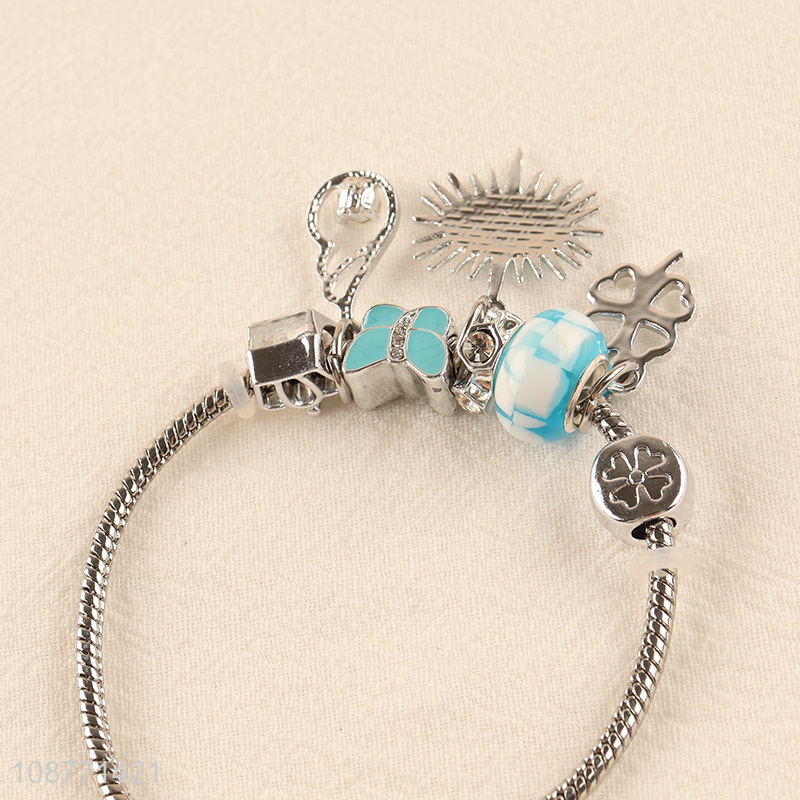 Custom logo charm bead brecelet for women