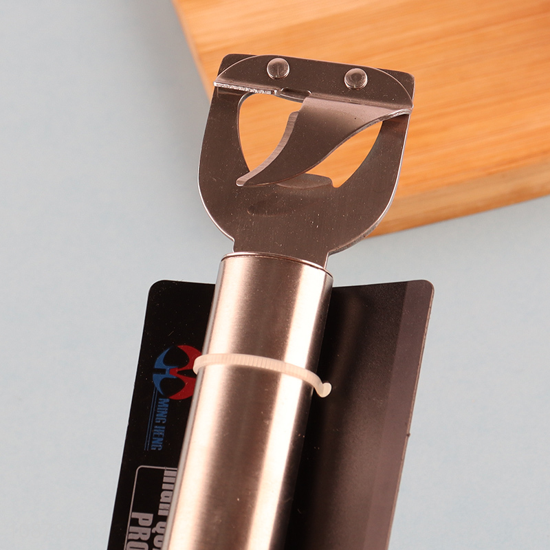 Low price stainless steel bottle opener for kitchen gadget