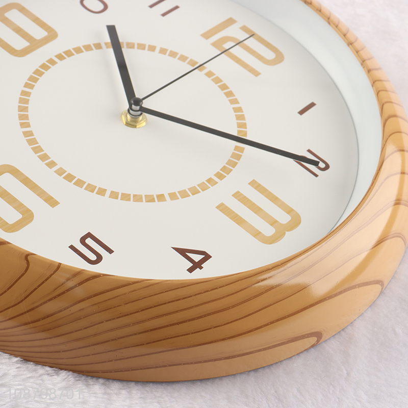 China imports round plastic wall clock for living room decor