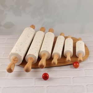 Good price wooden handle pastry dough rolling pin for kitchen