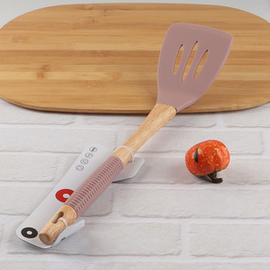 Online wholesale kitchen utensils silicone slotted spatula fish turner