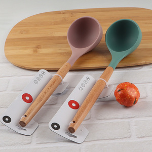 New arrival heat resistant silicone soup ladle with plastic handle