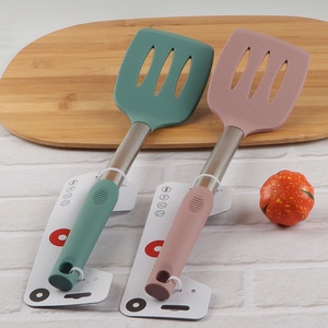 Good quality flexible non-stick heat resistant silicone slotted spatula