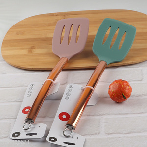 Wholesale kitchen utensils silicone slotted spatula turner for egg fish