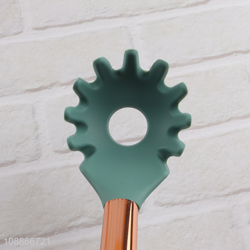 Hot selling durable silicone spaghetti pasta fork with electroplated handle