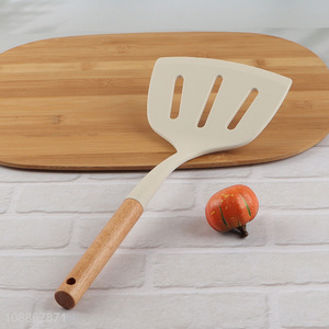 Good quality wide silicone slotted spatula for cooking fish and meat