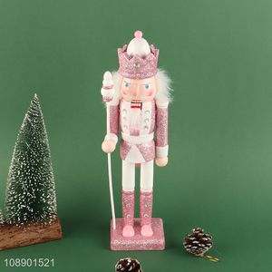Good Quality Christmas King Nutcracker Wooden Nutcracker Figurine for Shelves
