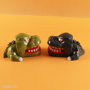 Good sale dinosaur shaped finger biting game toys wholesale