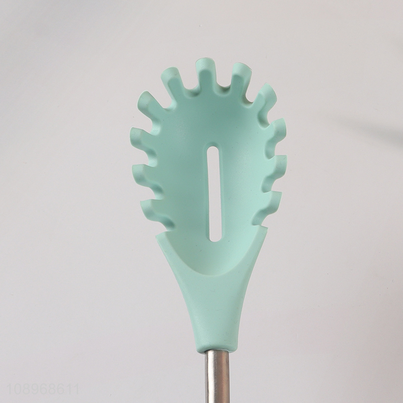 Good quality silicone kitchen utensils spaghetti spatula for sale