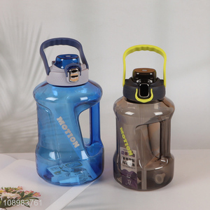 High Quality 1600 2500ml Leak Proof Plastic Water Bottle Jug with <em>Straw</em>