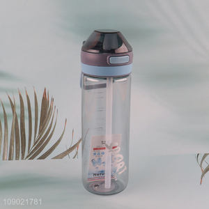 New Product 700ml Unbreakable Plastic Sports Water Bottle with Silicone <em>Straw</em>