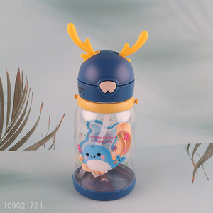 Wholesale 550ml Cute Plastic Kids Water Bottle with Silicone <em>Straw</em> & Strap