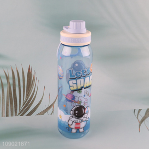 Hot Selling 800ml Cute Cartoon Plastic Sports Water Bottle with Spout Lid