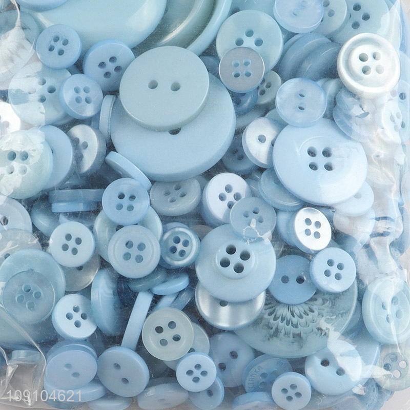Good selling blue resin DIY manual decorative button for clothing accessories