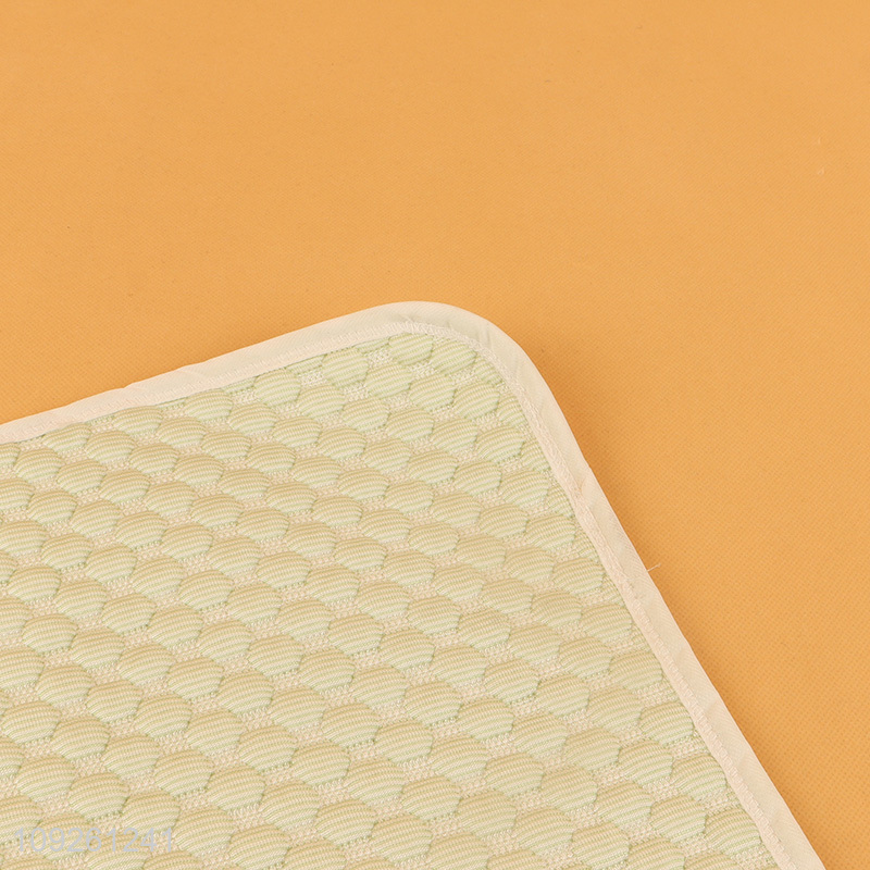 Wholesale Self Cooling Mat Washable Pet Sleeping Pad Blanket Pet Cooling Mat