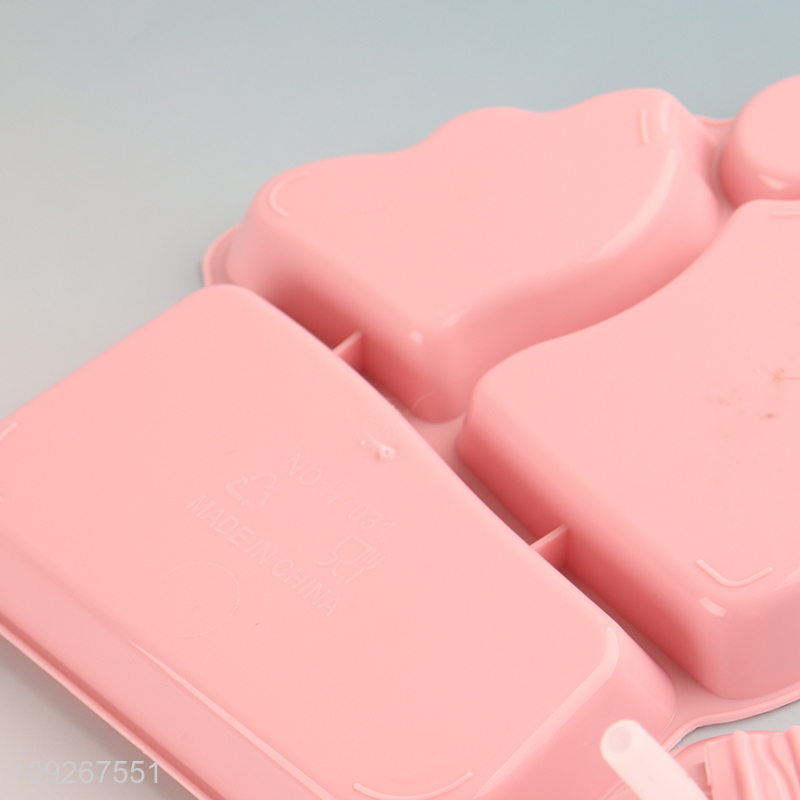 Factory wholesale house shape plastic children dinner plate with straw cup