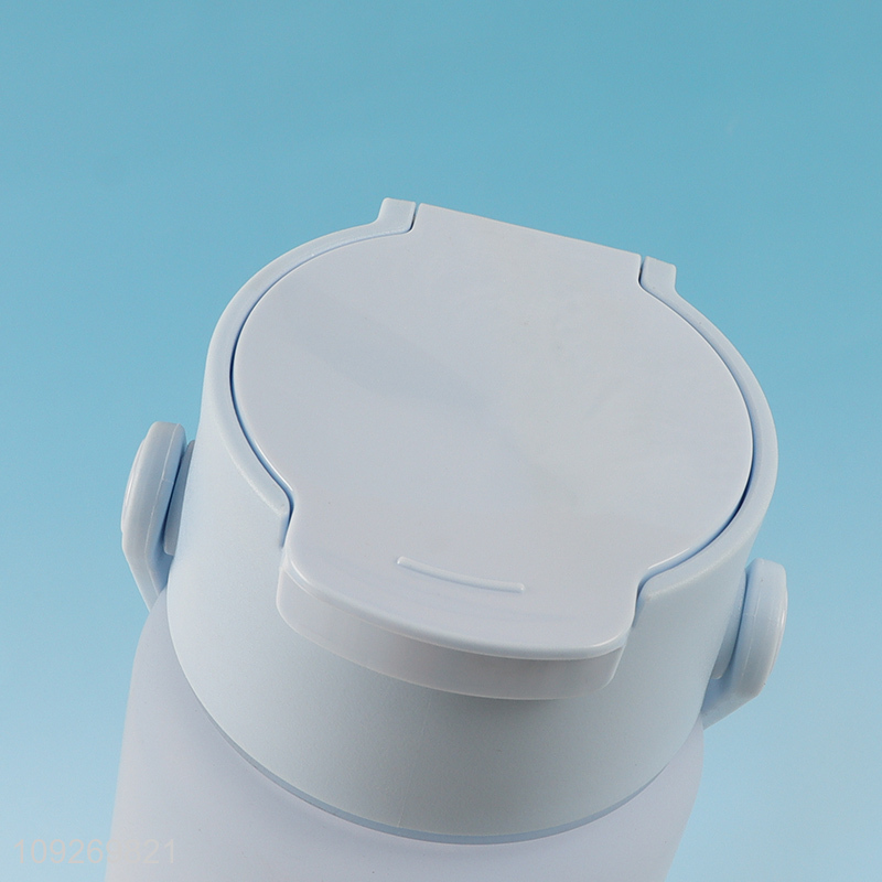 Popular Product 900ML Plastic Water Bottle Custom Logo Portable Water Bottle