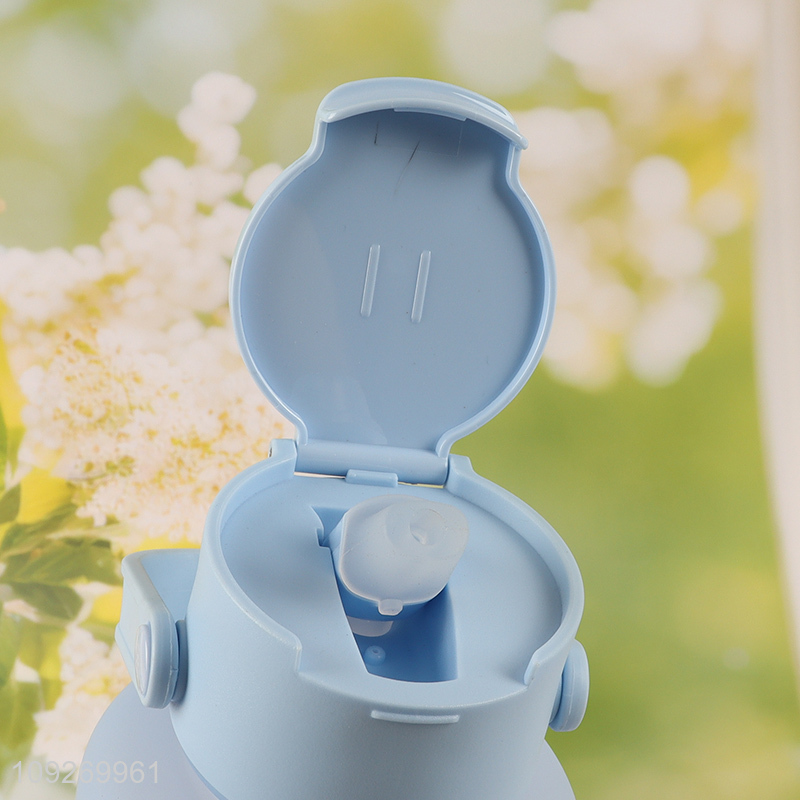 China Imports 1500 2000ML Plastic Water Bottle Portable Leak Proof Water Bottle