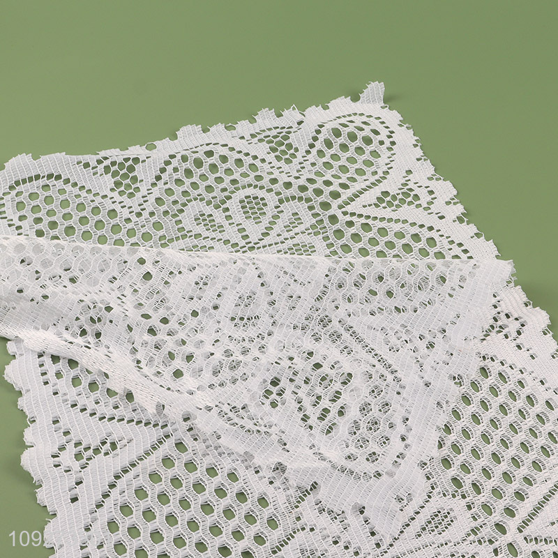 Factory supply white polyester hollow dinner mat placemat table mats