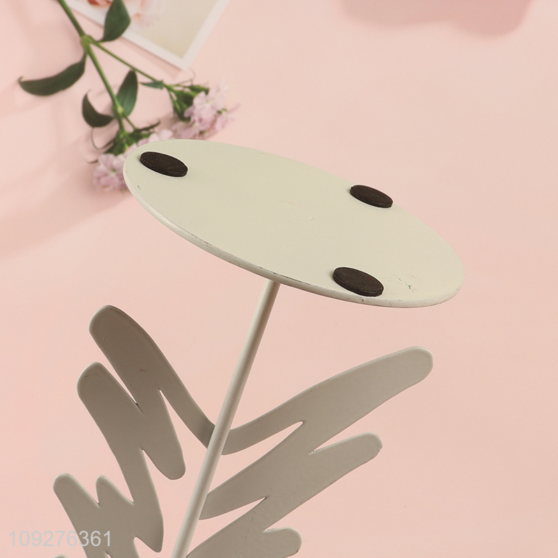 Factory price christmas tree shape metal candle holder